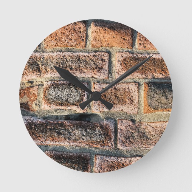 BRICKS ROUND CLOCK (Front)