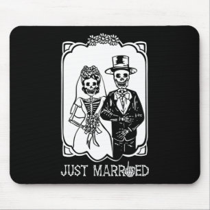 Bride Groom Just Married Skeleton Halloween Couple Mouse Pad