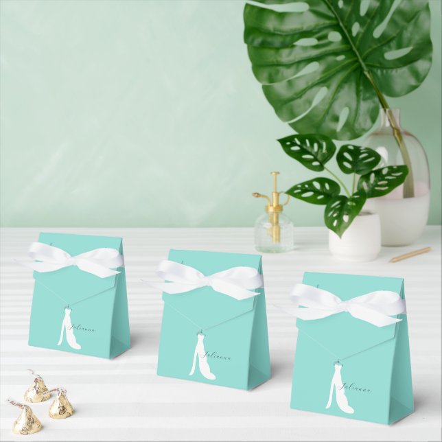 BRIDE Here Comes The Bride Shower Tiara Party Favour Box (Multiple)