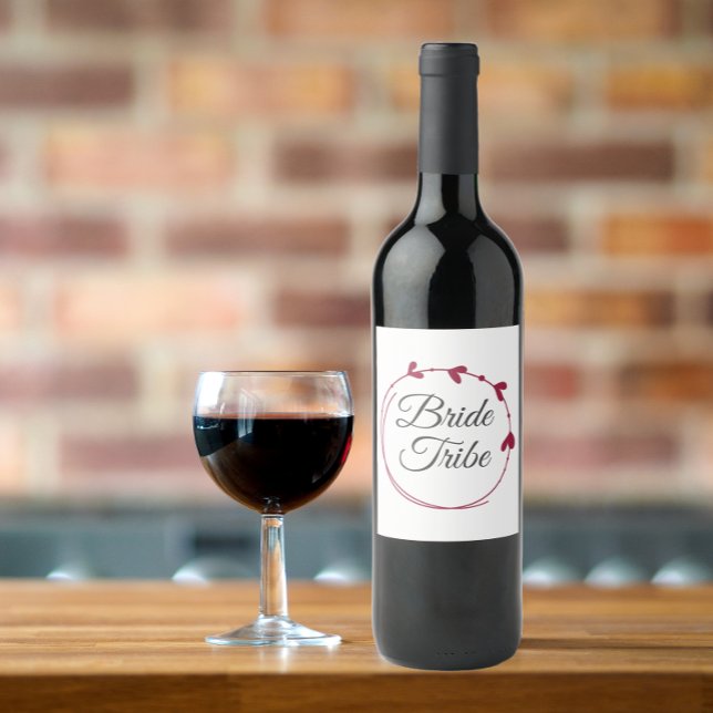 Bride Tribe Wine Red Simple Heart Wreath Wine Label (In Situ Glass of Wine)
