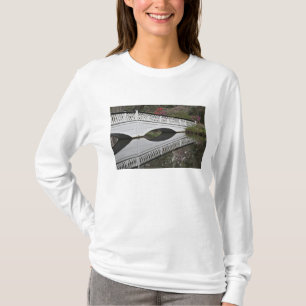 Bridge reflecting on pond, Magnolia T-Shirt