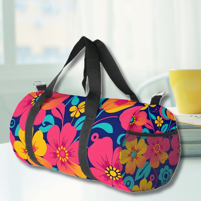 Bright and Bold Retro Flowers-Dopamine Style Duffle Bag (Bright and Bold Retro Flowers-Dopamine Style Duffle Bag)
