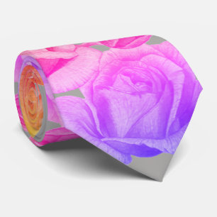 bright and bold roses and rose buds floral tie