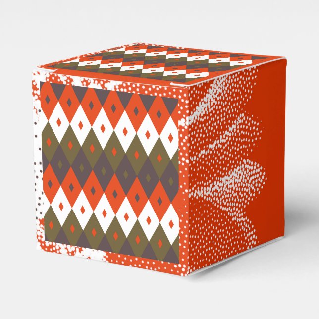 Bright and Vivid Rhombus Pattern Throw Pillow Favour Box (Front Side)