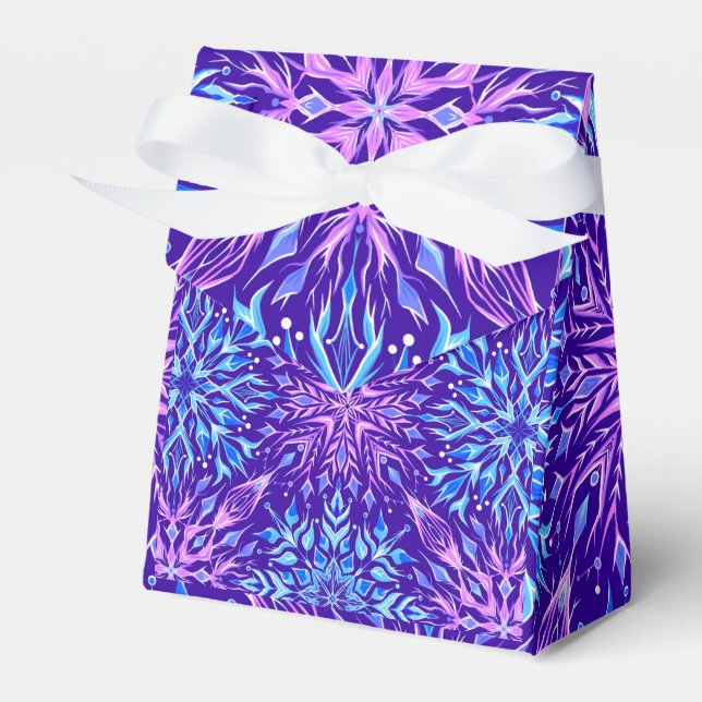Bright crystal snowflakes ornament   favour box (Front Side)