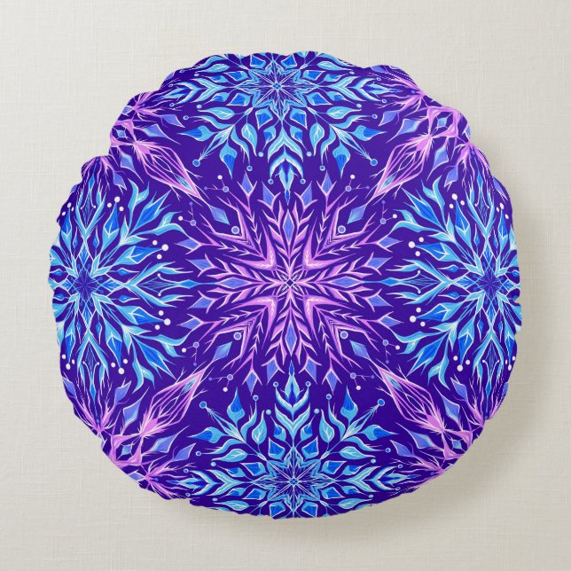 Bright crystal snowflakes ornament   round cushion (Front)