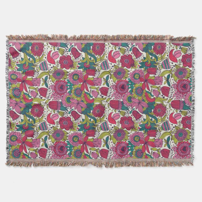 Bright floral pattern throw blanket (Front)