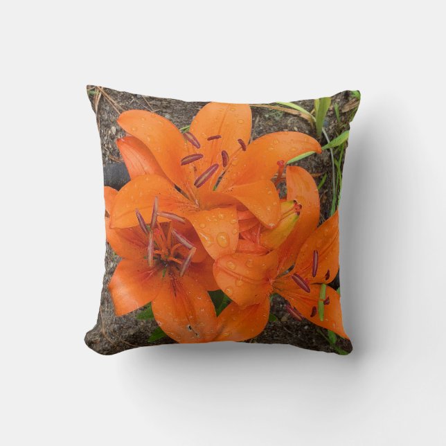 Bright Orange Day Lily Throw Pillo Cushion (Front)
