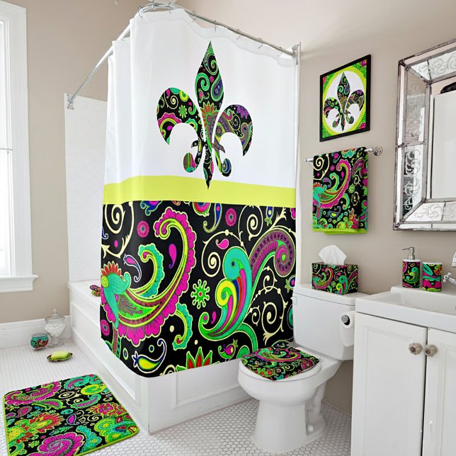 Bright paisley shower curtain (Creator Uploaded)