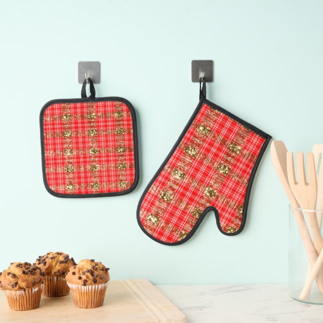 BRIGHT RED AND GOLD GLITTER LOOK PLAID PATTERNS OVEN MITT & POT HOLDER SET (Insitu(Hanging))