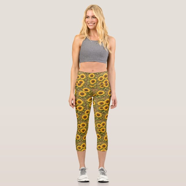 Bright Sunflower Seamless Repeat Pattern Capri Leggings (Front)