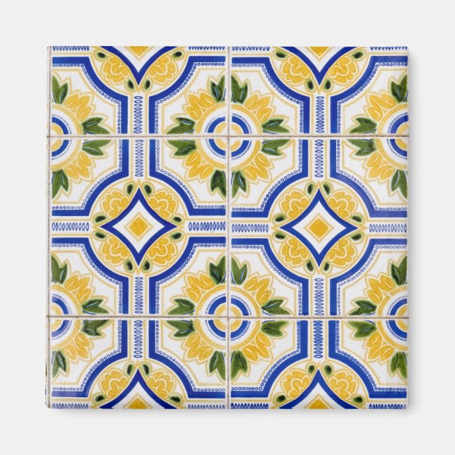 Bright tile pattern, Portugal Magnet (Front)