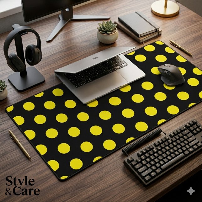 Bright Yellow Dotted Stylish Solid Black Desk Mat (Bright Yellow Dotted Stylish Solid Black Desk Mat)
