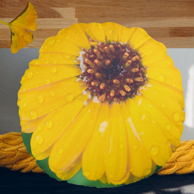 Bright yellow flower after rain round cushion (Creator Uploaded)