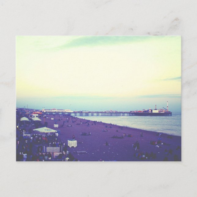 Brighton beach and pier, UK Postcard (Front)
