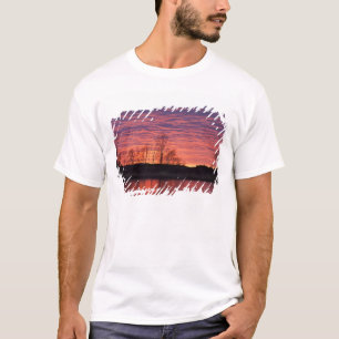 Brilliant sunset reflects into the Calamus River T-Shirt