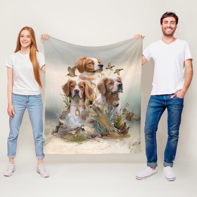 Brittany Spaniel , Passion for Birds Fleece Blanket (In Situ)