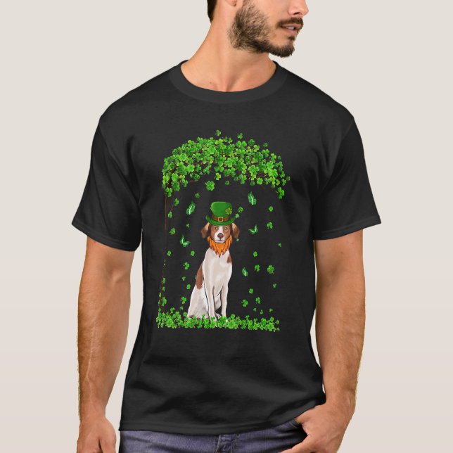 Brittany St Patricks Day Lover Irish Shamrock Dog  T-Shirt (Front)