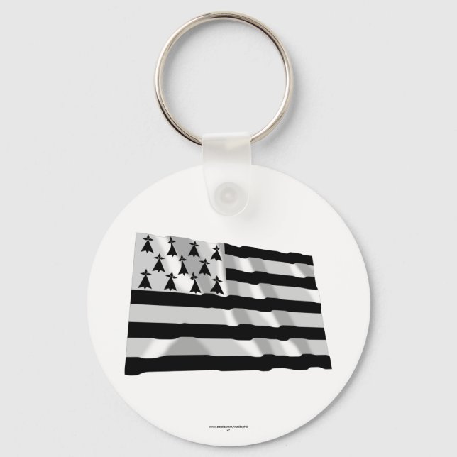 Brittany Waving Flag Key Ring (Front)