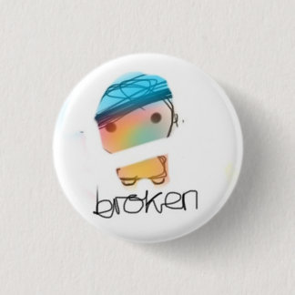 broken 3 cm round badge