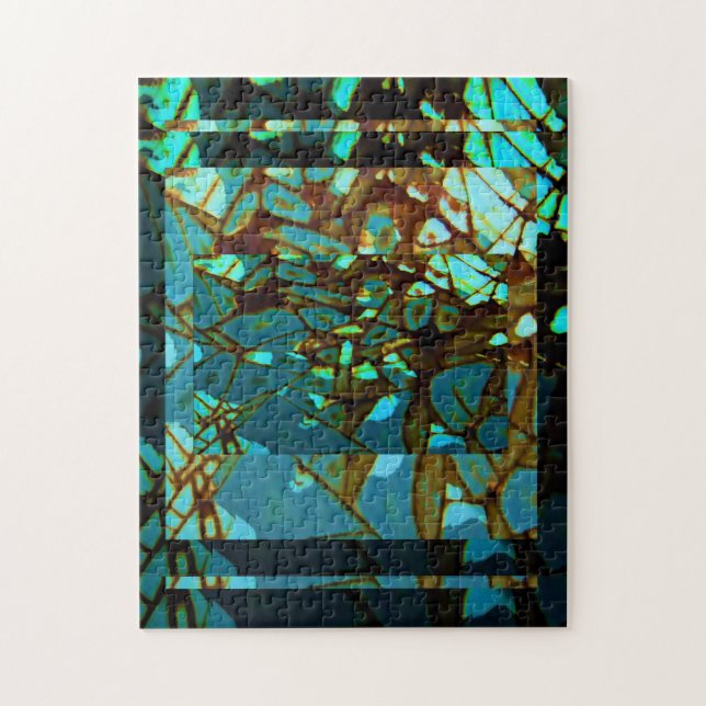Broken Glass Puzzle (Vertical)