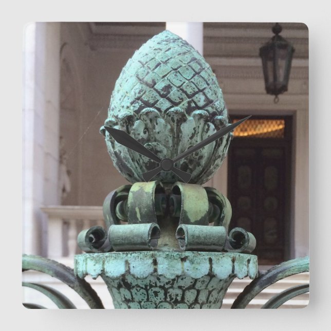 Bronze Pineapple Clock Keeps Hospitality Time (Front)