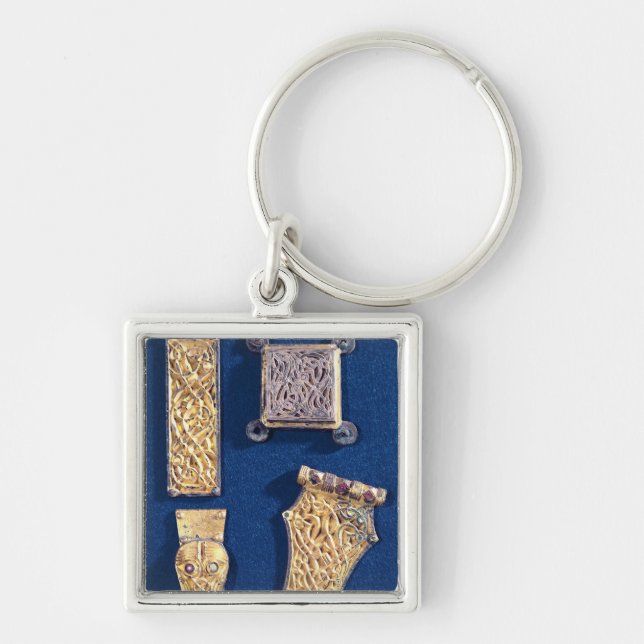 Brooch and buckles key ring (Front)