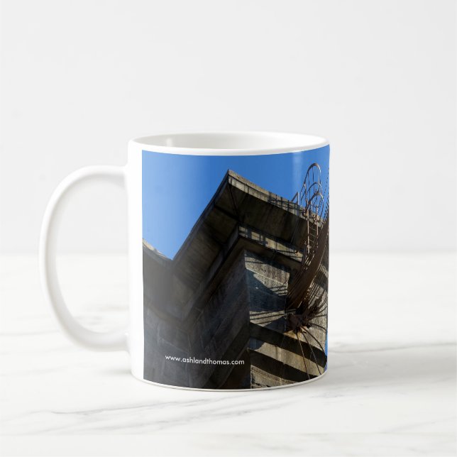 Brooklyn Bridge 01 Coffee Mug (Left)