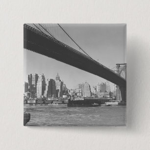 Brooklyn bridge and Manhattan skyline New York 15 Cm Square Badge