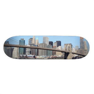 Brooklyn Bridge and Manhattan Skyline, New York Ci Skateboard