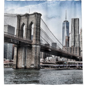 BROOKLYN BRIDGE DURING DAYTIME SHOWER CURTAIN