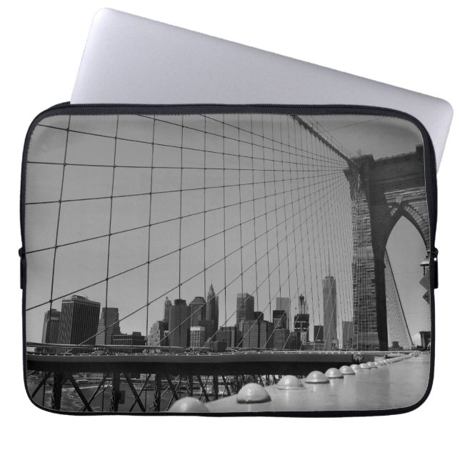 Brooklyn bridge laptop sleeve (Front)