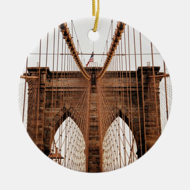 Brooklyn Bridge, New York Ceramic Tree Decoration (Front)