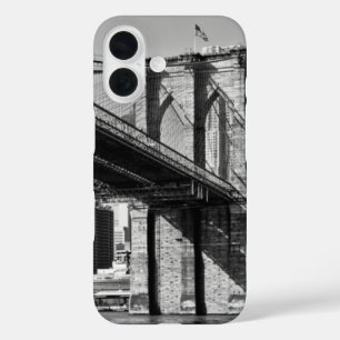 Brooklyn Bridge New York City iPhone 16 Case