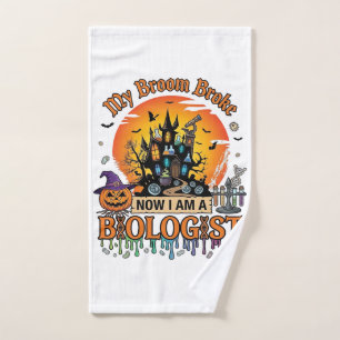 Broom Broke Biologist Halloween Haunted Castle Pum Hand Towel