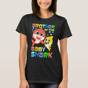 Brother Of The Baby Birthday Shark Brother Shark B T-Shirt