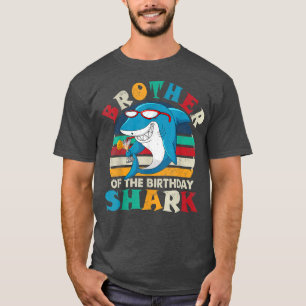 Brother Of The Birthday Shark Funny Retro Brother T-Shirt