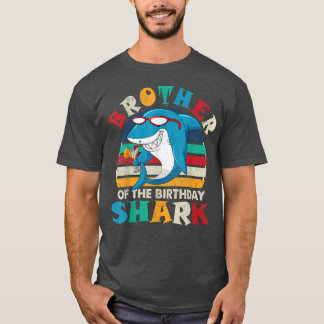 Brother Of The Birthday Shark Funny Retro Brother  T-Shirt
