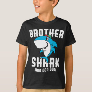 Brother Shark Boys Birthday Halloween Christmas T-Shirt