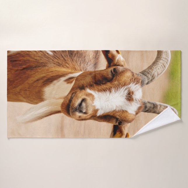 Brown and White Goat Bath Towel Set (Bath Towel)