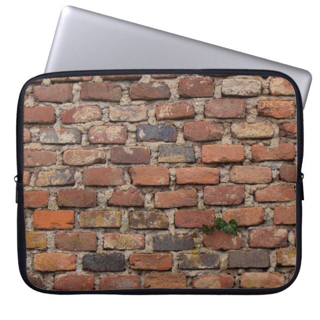 Brown brick wall laptop sleeve (Front)