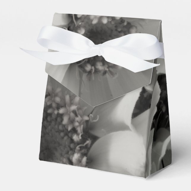 Brown Eyed Susan Flowers Favour Box (Front Side)