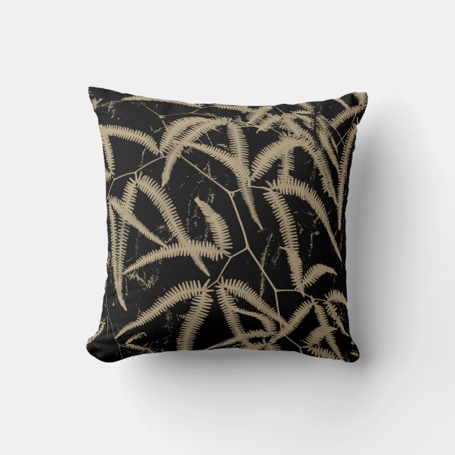 Brown fern wit black background cushion (Front)