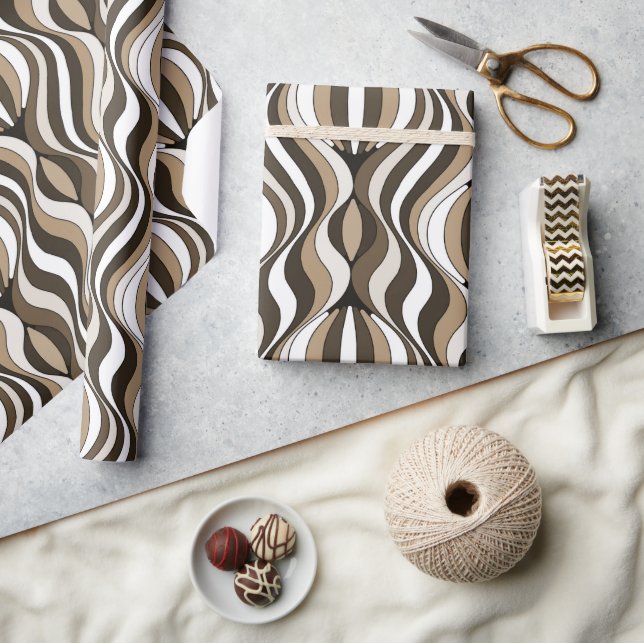 Brown Retro Wavy Wrapping Paper (Crafts)