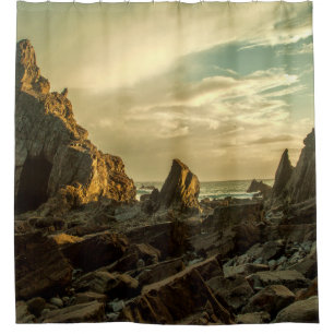 BROWN ROCK FORMATION SHOWER CURTAIN