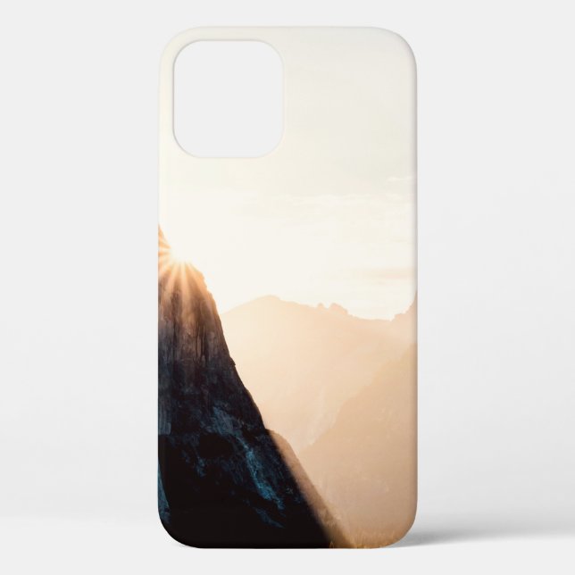 BROWN ROCKY MOUNTAIN DURING DAYTIME Case-Mate iPhone CASE (Back)