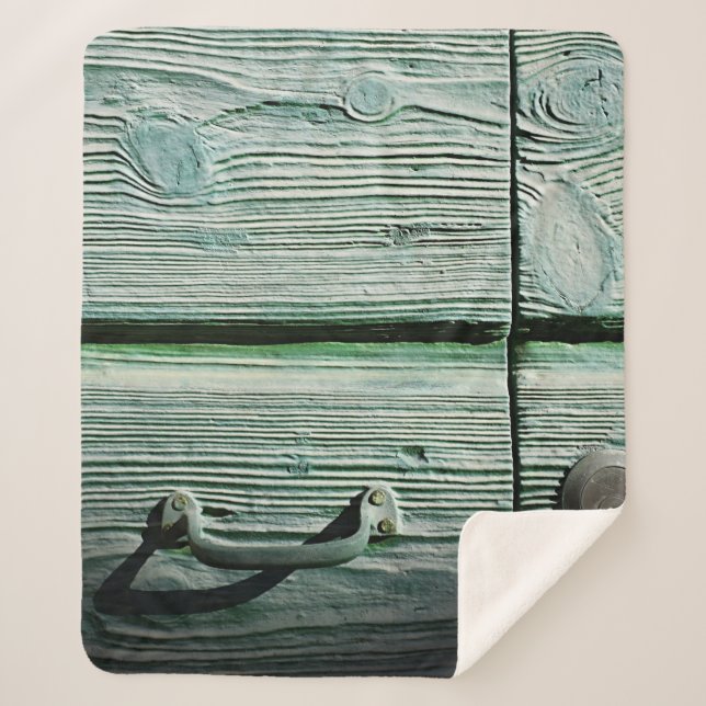 Brown wooden drawer sherpa blanket (Front)