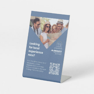 Bruce stand pedestal sign