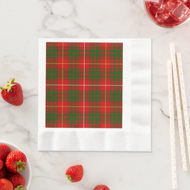 Bruce tartan red green plaid napkin (Insitu)