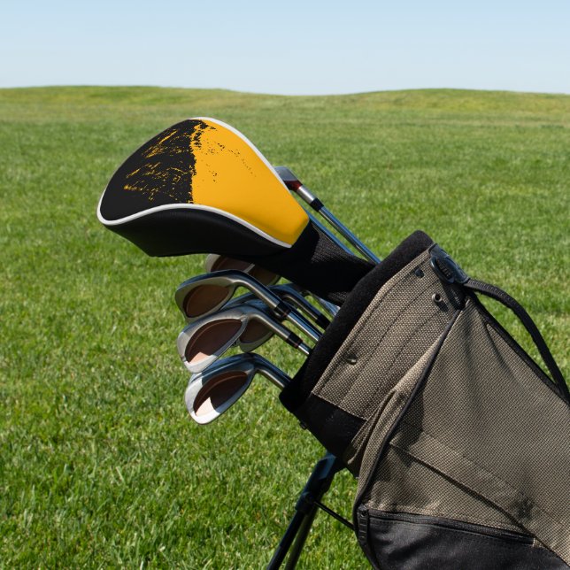 Brushstroke 3 golf head cover (In Situ)